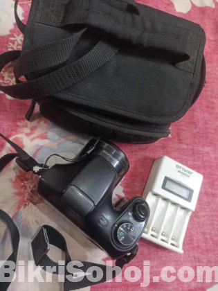 Sony slr camera,model:sony h200
